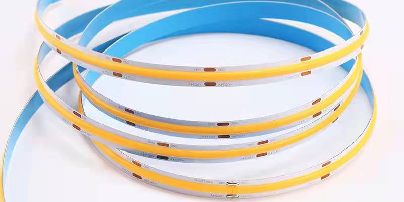 What are the advantages of cob flexible strip light compared to traditional SMD flexible strip light ?