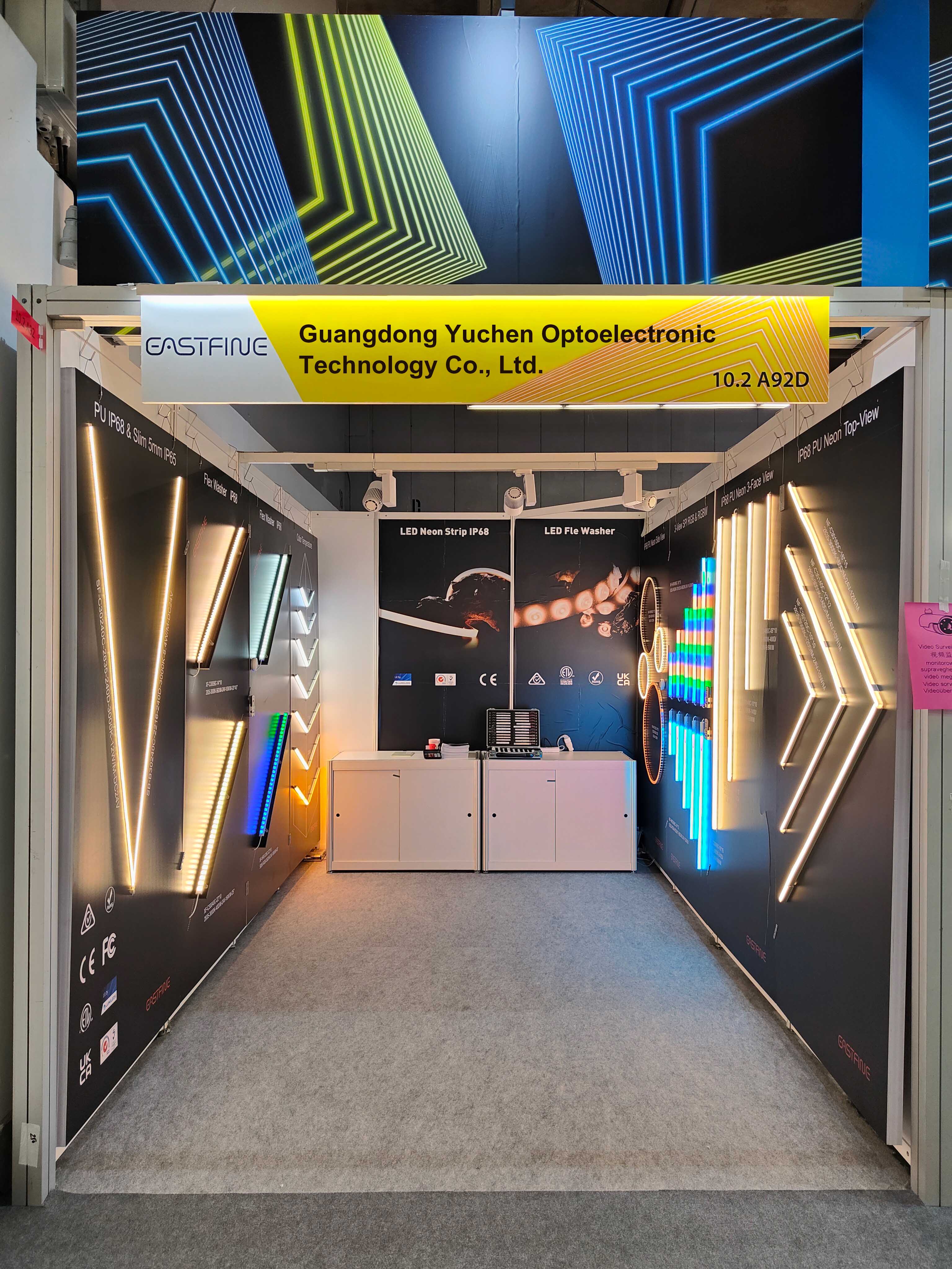 Kick-off Light + Building ⏰